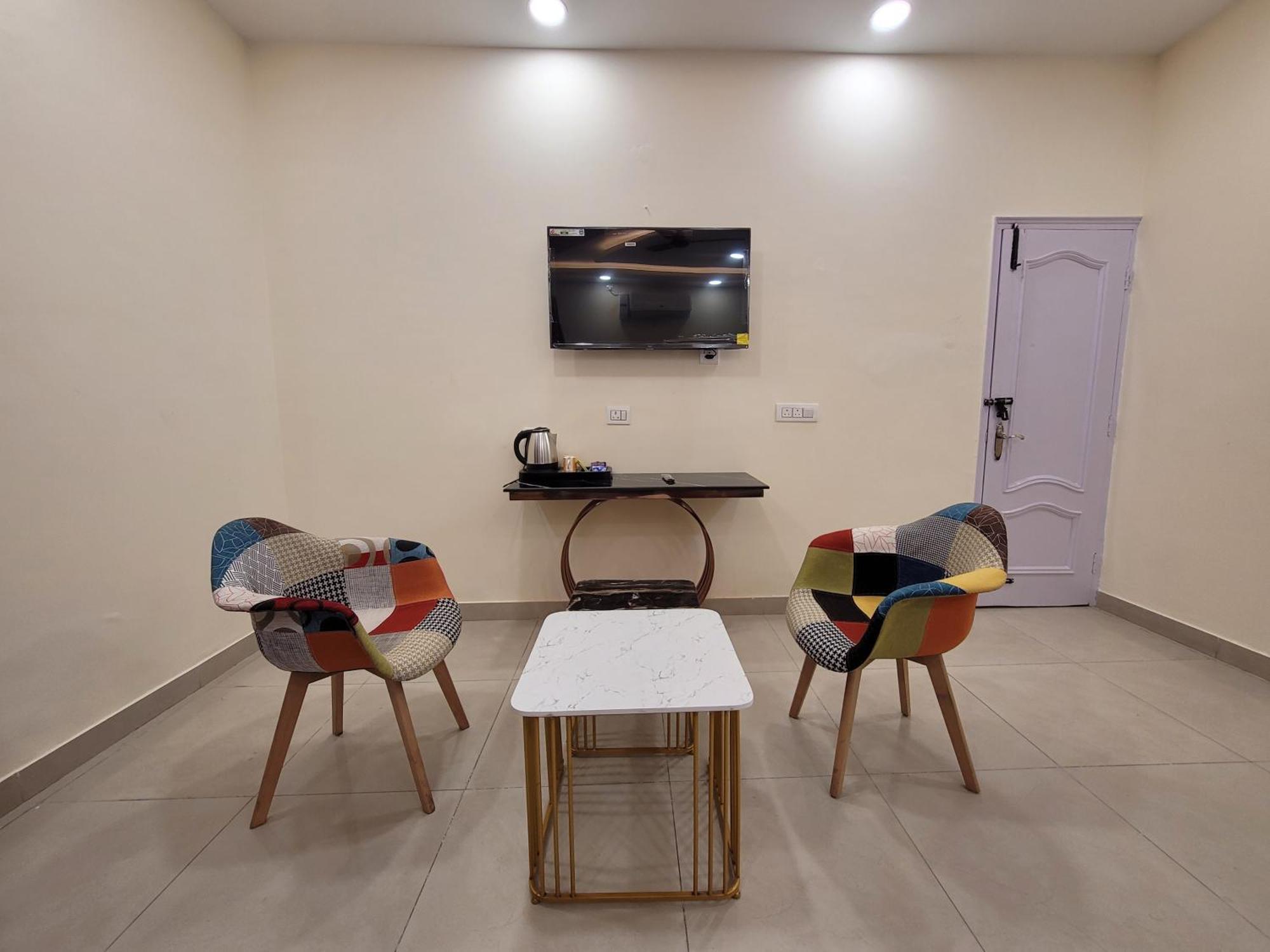 Regalia Home Sapphire Stay Jammu Exterior photo