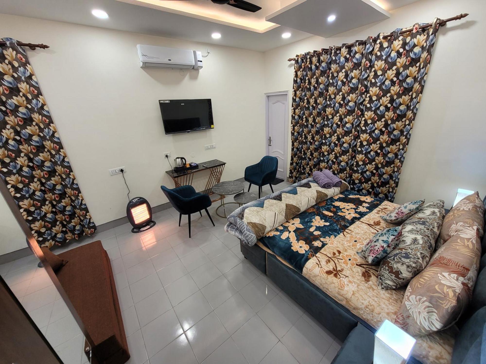 Regalia Home Sapphire Stay Jammu Exterior photo